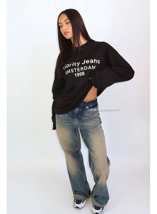 BLACK - '1998 AMSTERDAM LONGSLEEVE' - OVERSIZED PRIORITY LONGSLEEVE TOP