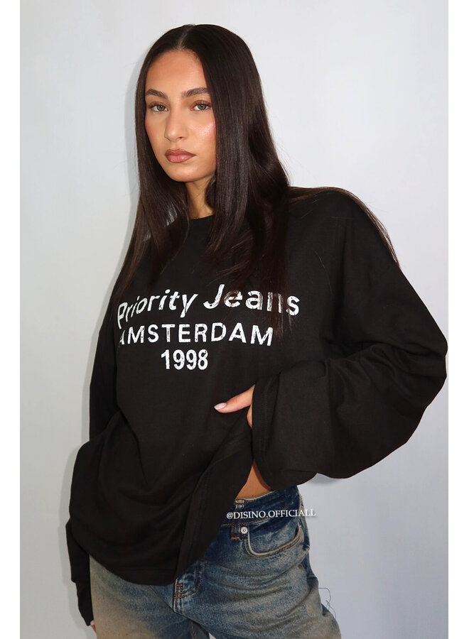 BLACK - '1998 AMSTERDAM LONGSLEEVE' - OVERSIZED PRIORITY LONGSLEEVE TOP