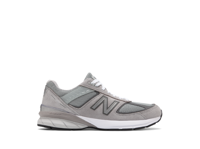 New Balance 990v5 sneaker