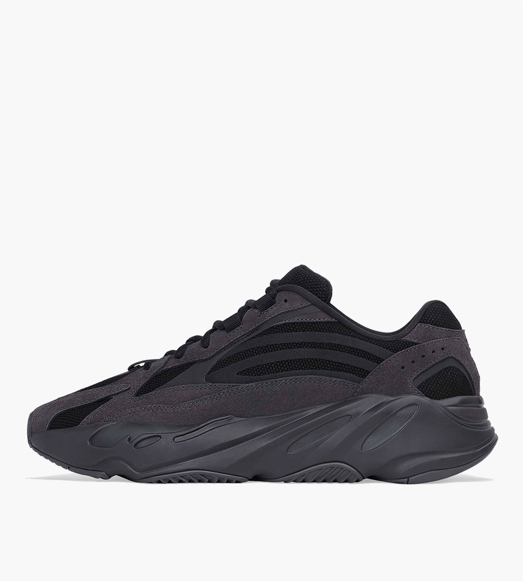 Yeezy 700 v2 raffle Clearance
