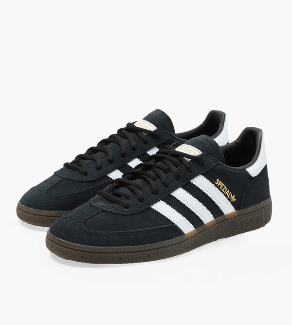 gum bottom adidas