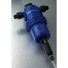 Dosing pump adjustable from 0.5 to 3 %
