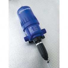 Dosing pump adjustable from 1 to 5 %