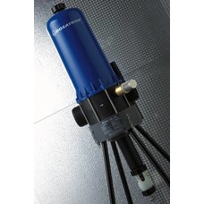 Dosing pump adjustable from 0.2 to 2 %