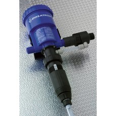 Dosing pump adjustable from 1 to 5 with external injection