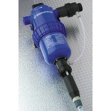 Dosing pump adjustable from 0.2 to 1.5 % with external injection