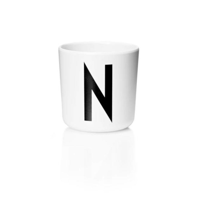 Design Letters - Drinkbeker M - Q