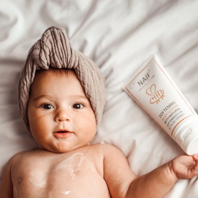 Naïf - Verzachtende Baby Body lotion