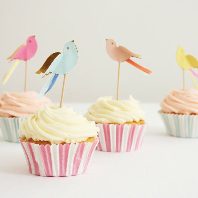 Pretty Birdies cupcake