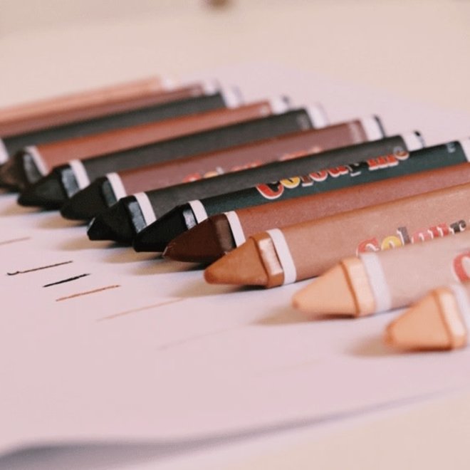 Colour me skin - Crayons (set van 12 wasco's)