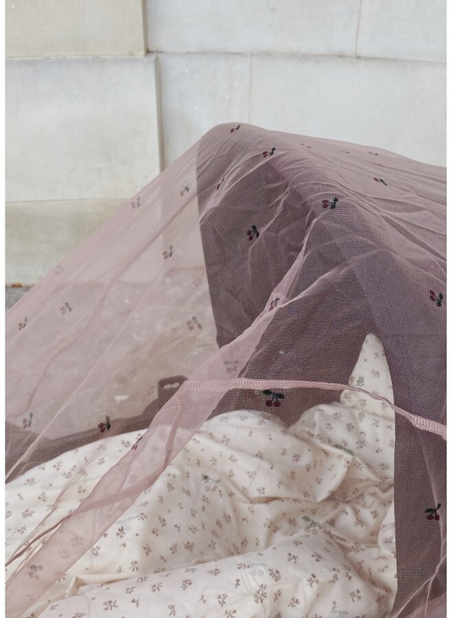 Konges Slojd - Muggennet - Mosquito pram cover - Cherry blush