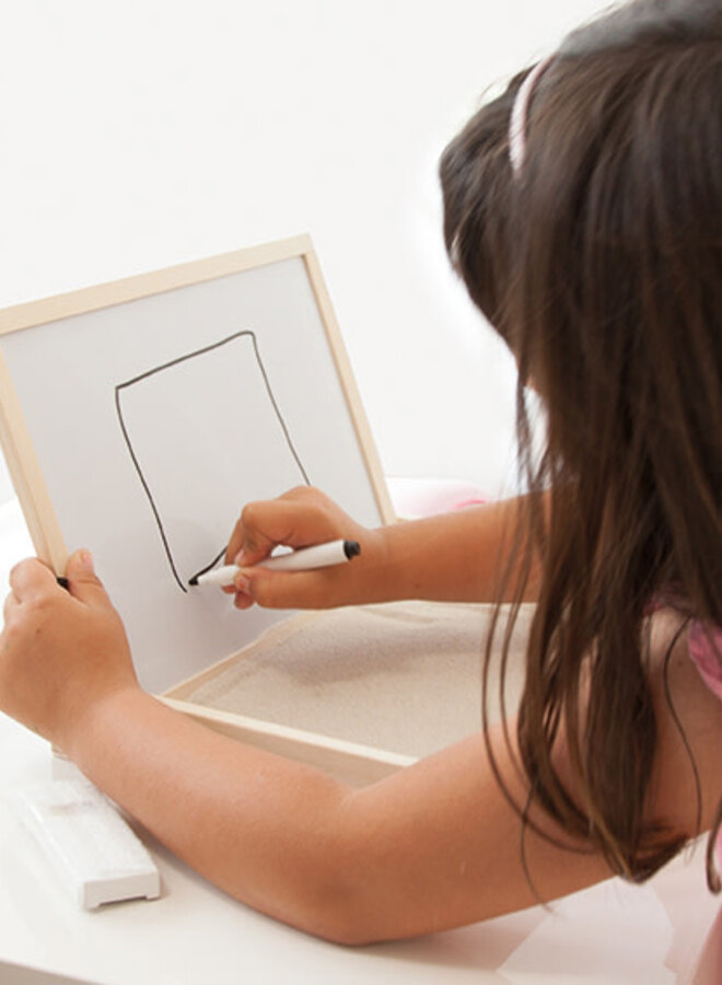 Akros - Zandtafel Montessori (incl. magneet en krijtbord)