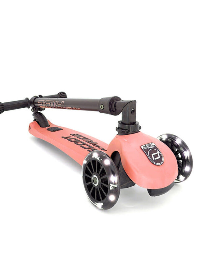 Scoot and Ride - Highwaykick 3 LED - Peach (3 tot 6 jaar)