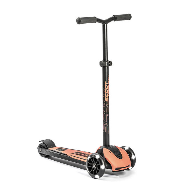 Scoot and Ride - Highwaykick 5 LED - Peach (6 - 18+ jaar)