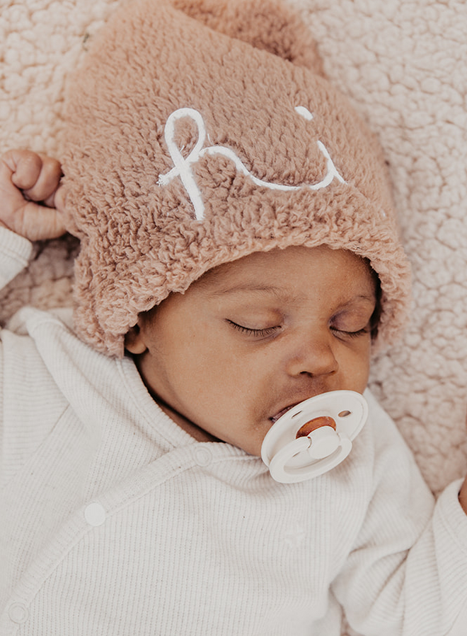Aai Aai - Teddy beanie HI - Camel