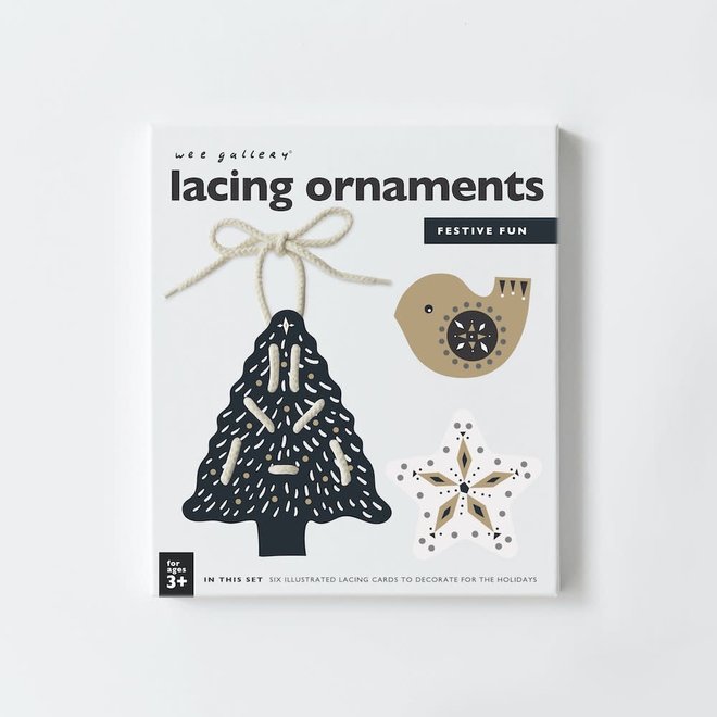 Wee Gallery - Lacing cards 'Tree ornaments'