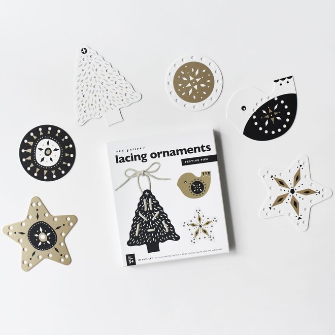 Wee Gallery - Lacing cards 'Tree ornaments'