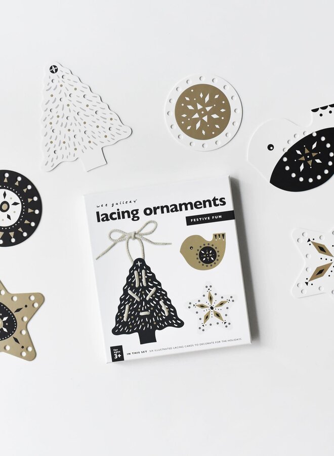Wee Gallery - Lacing cards 'Tree ornaments'