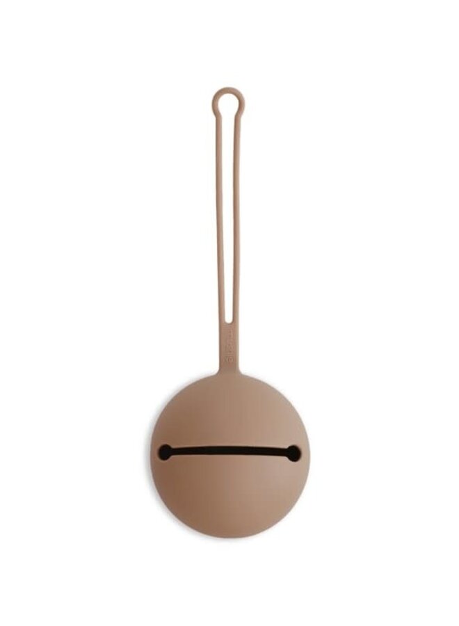 Mushie Pacifier case Natural