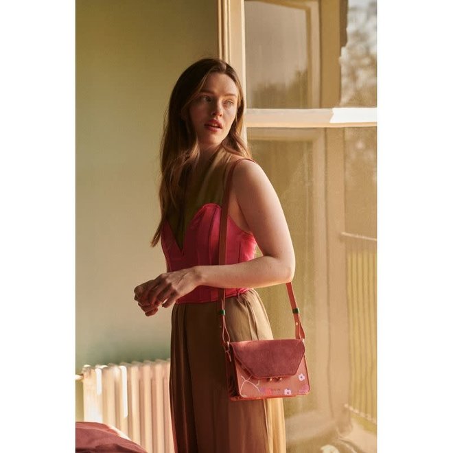 The Sticky Sis Club Shoulder brown bag LIMITED edition Jasmijn van der Zwaan