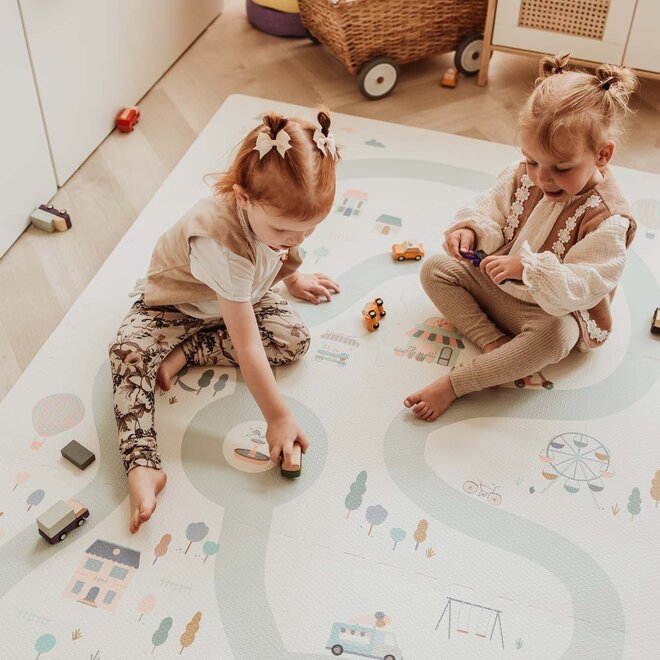 Play & Go - Puzzlemat, storage box & mini house - Village / Terrazzo