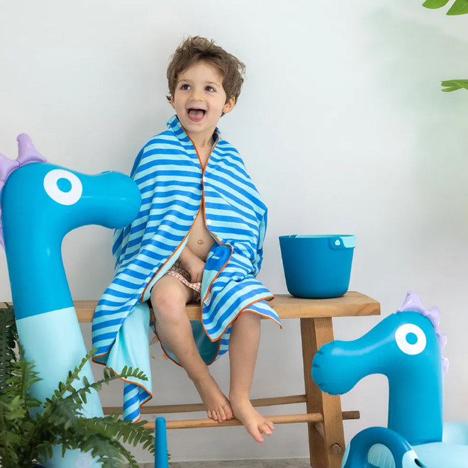 Quut - Play Towel Road 140 x 70 cm