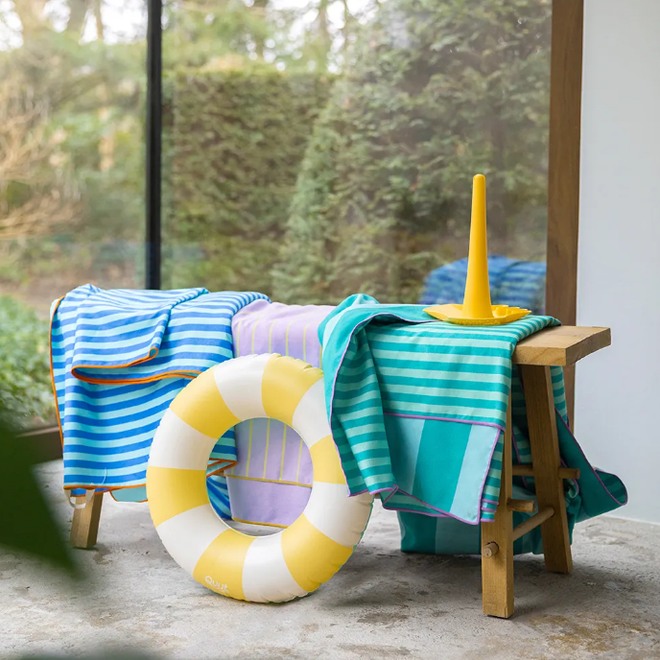 Quut - Play Towel Road 180 x 180 cm