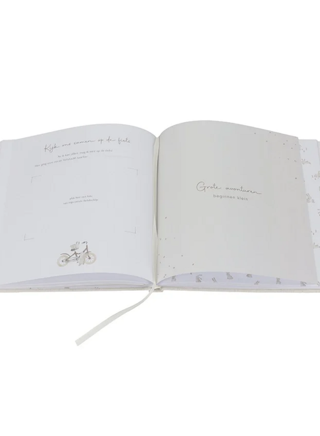 Little Dutch - Babyboek 'Mijn eerste jaar' Baby Bunny FSC