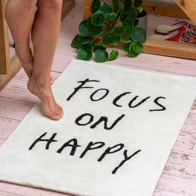 Helen B - Vloerkleed 'Focus on happy'