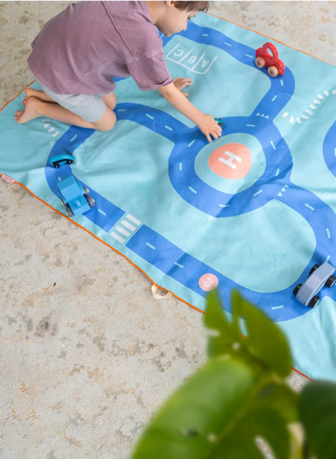 Quut - Play towel Road ( 180 x 100)