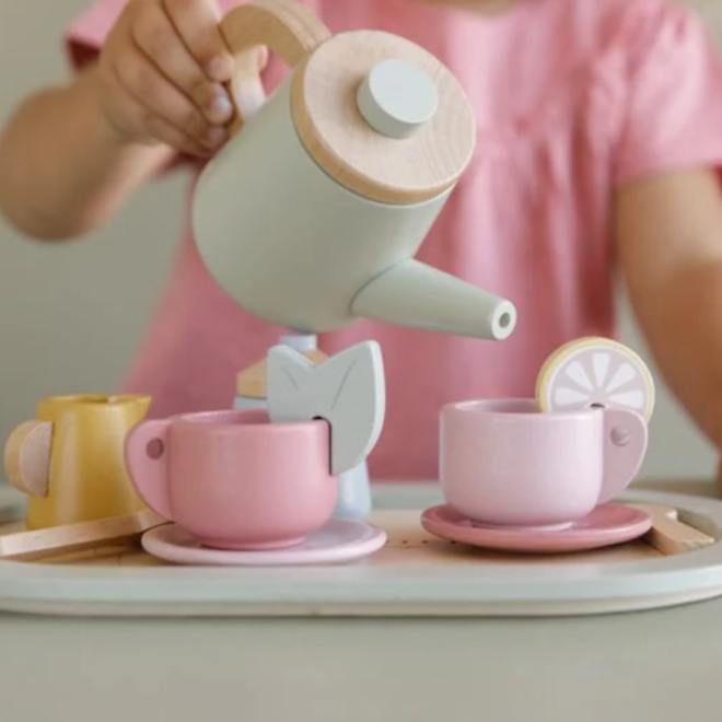 Little Dutch Tea tableware