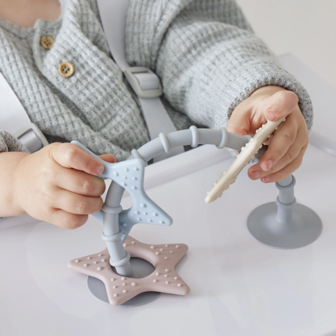 Shnuggle - Stick N Play Star toy