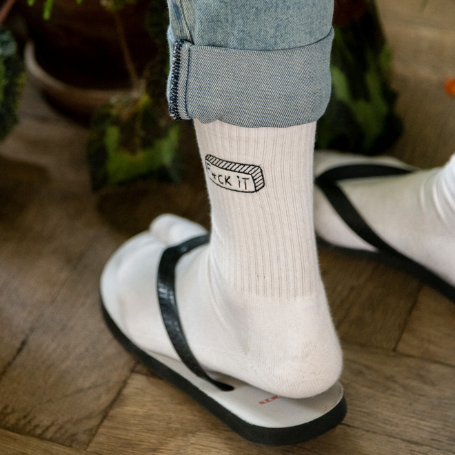 Helen B - Gymsokken f*ck it