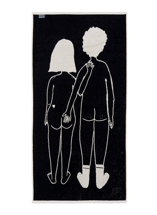Helen B - Badhanddoek naked couple back