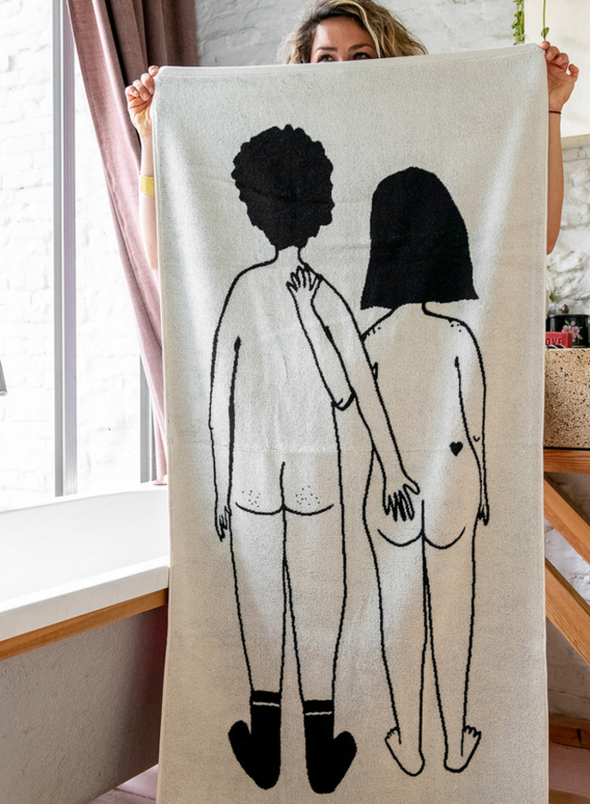 Helen B - Badhanddoek naked couple back