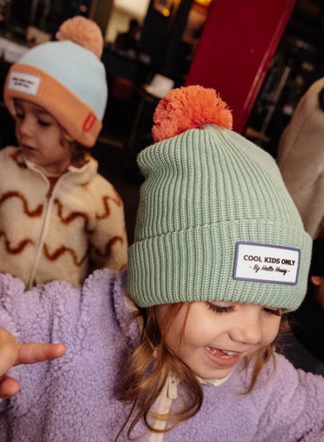 Hello Hossy - Block Santa beanie