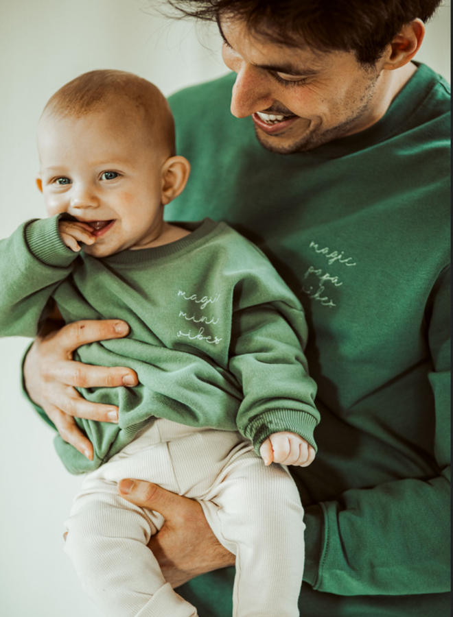 Elle and Rapha - Sweater PAPA pine green