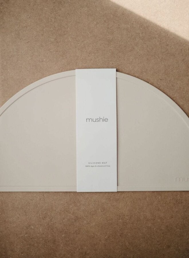 Mushie - Placemat shifting sand