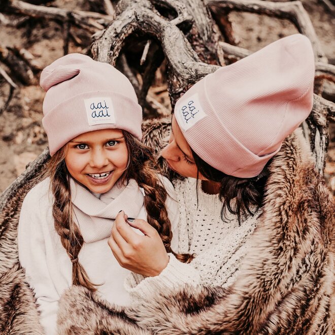 Aai Aai Rib beanie Soft pink