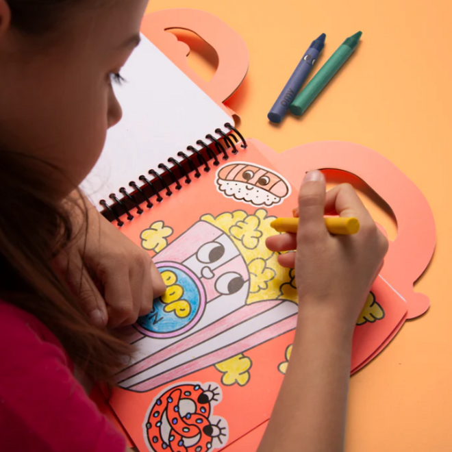 Omy - Super coloring book & stickers - Yummy