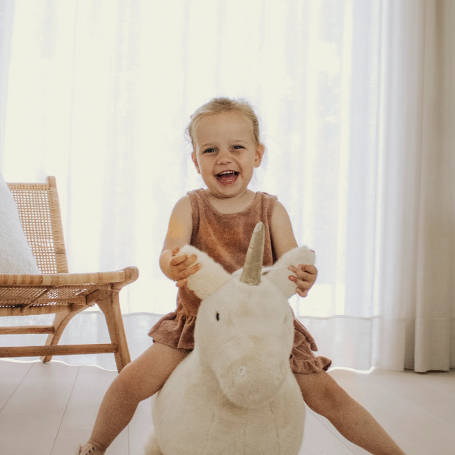Wild & Soft - Soft bouncy eenhoorn