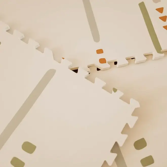 Play & go - Puzzlemat, storage box & mini house - farm design