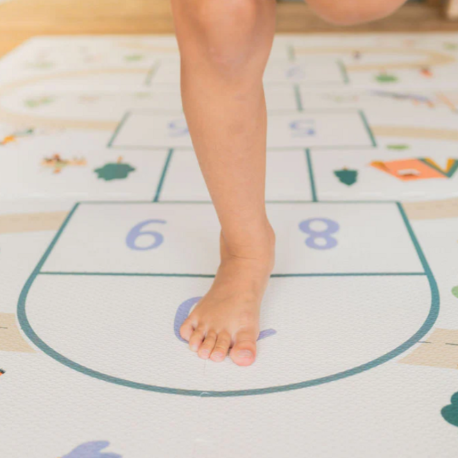 Play & Go - 3-in-1 Tiloo puzzelmat & Hopscoth