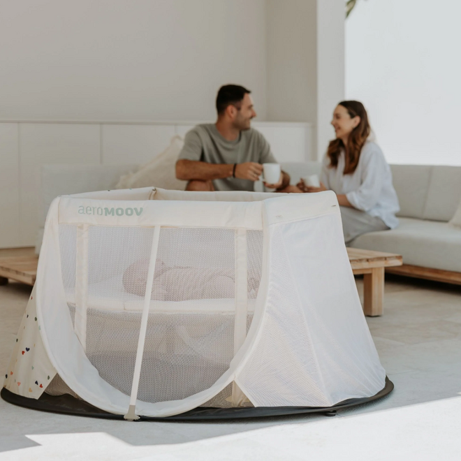 Aeromoov - Reisbed confetti hearts