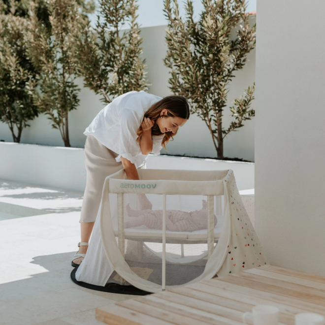 Aeromoov - Reisbed confetti hearts