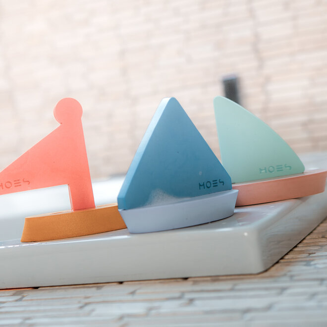Moes - Floating boats (set of 3)