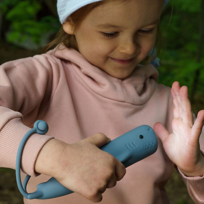 Rabbit & Friends - Shark blue flashlight