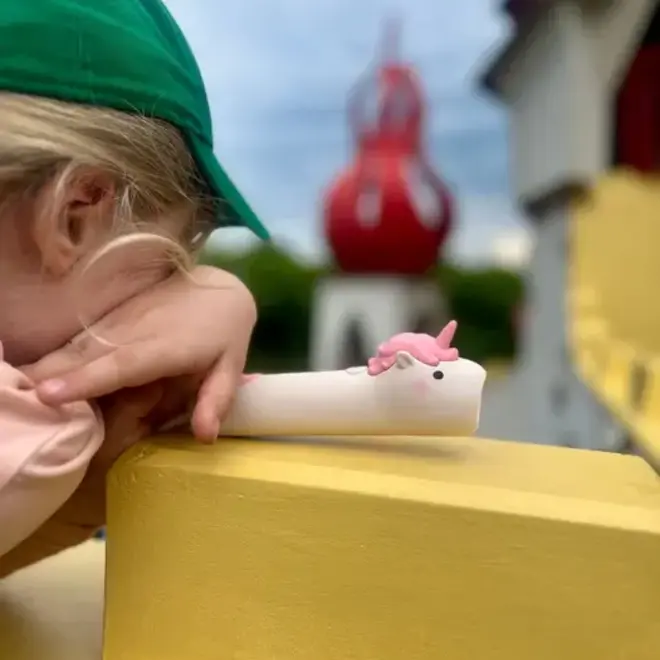 Rabbit & Friends - Unicorn pinky flashlight