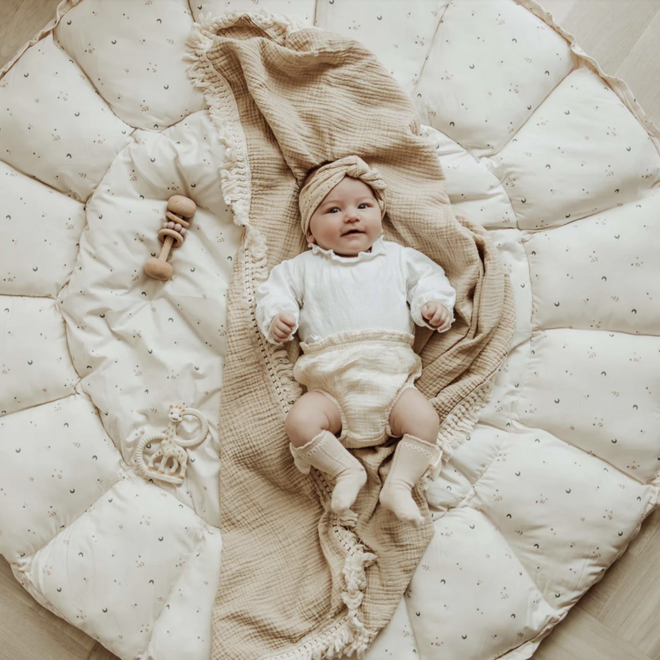 Play & Go - Bloom speelkleed & cocoon Moon