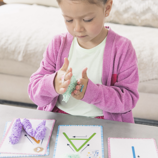 Learning Resources - Playfoam® Shape & Learn Alphabet Set